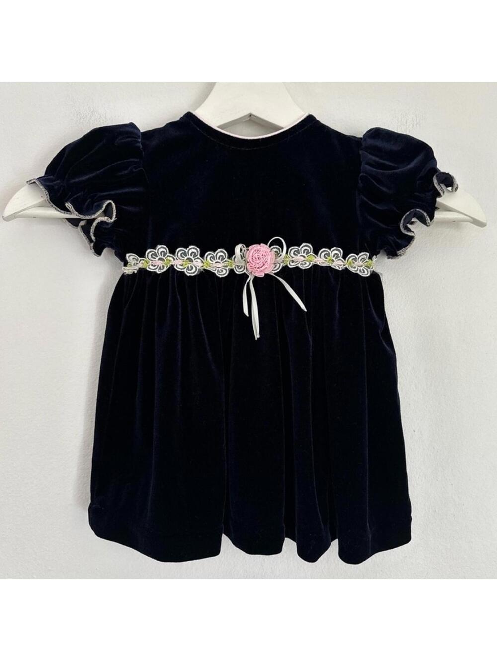 VINTAGE YOUNGLAND BLACK DRESS NEW BORN - 6-9 MONTHS